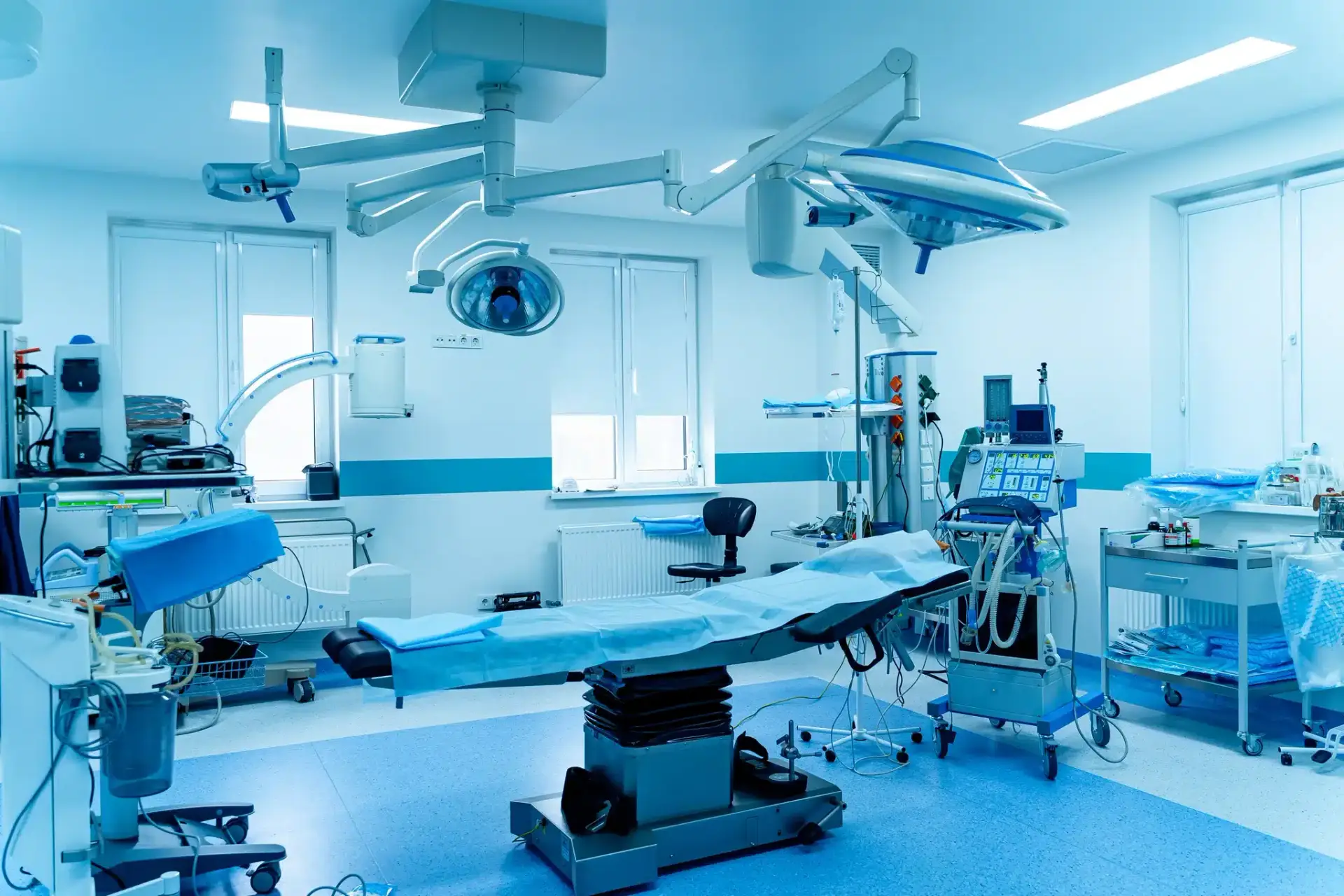 An accredited Central Florida operating room equipped for plastic surgery