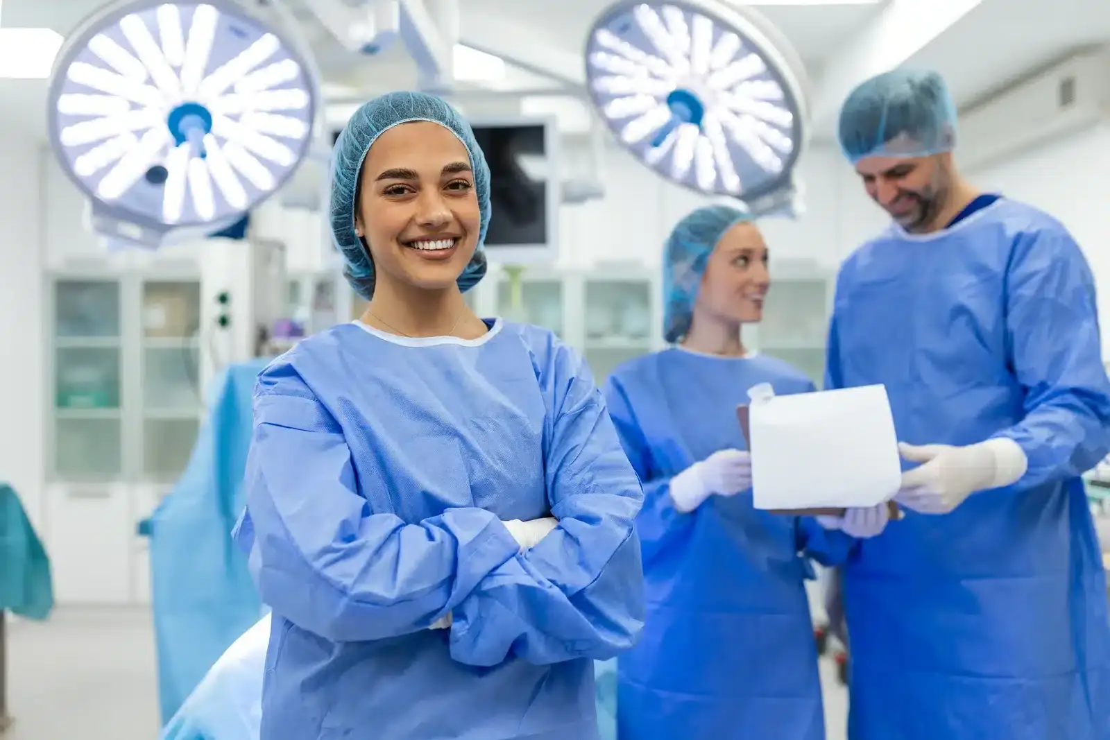A board-certified plastic surgeon leading a Florida surgical team
