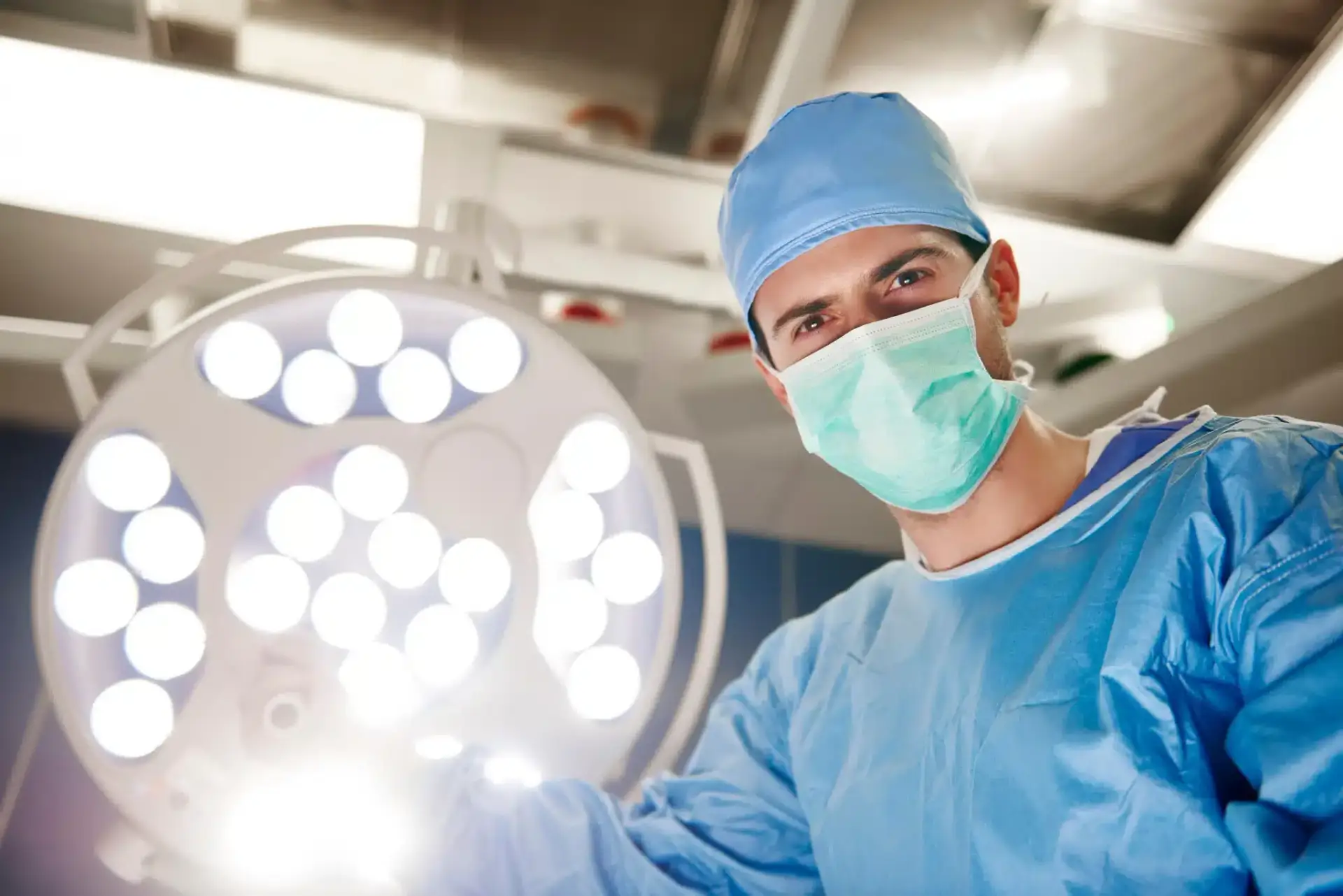 A board-certified plastic surgeon serving the West Palm Beach market
